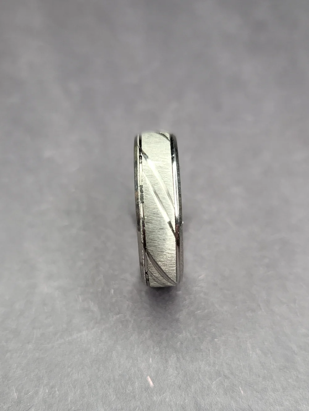 Men's Silver-Tone Stainless Steel Ring